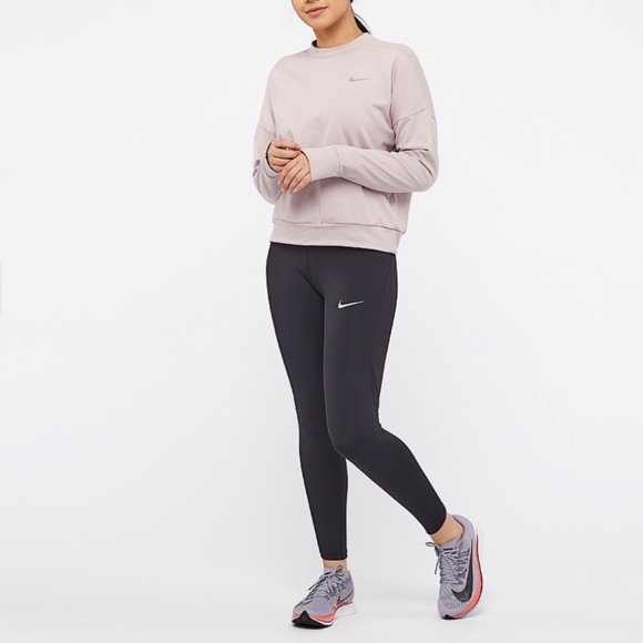 Nike Dri-FIT Epic Luxe 7/8-Length Leggings - Picture 2 of 8